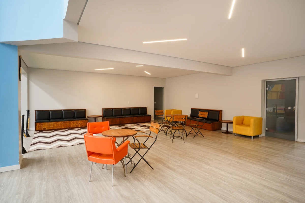 Espaço de convivência apresentado no portfólio comercial do Grupo Altri